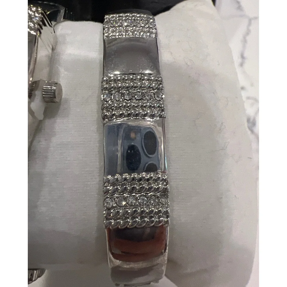 Gold Coast Womens Silver Tone Rhinestone Watch & Bangle Bracelet Set New in Box
